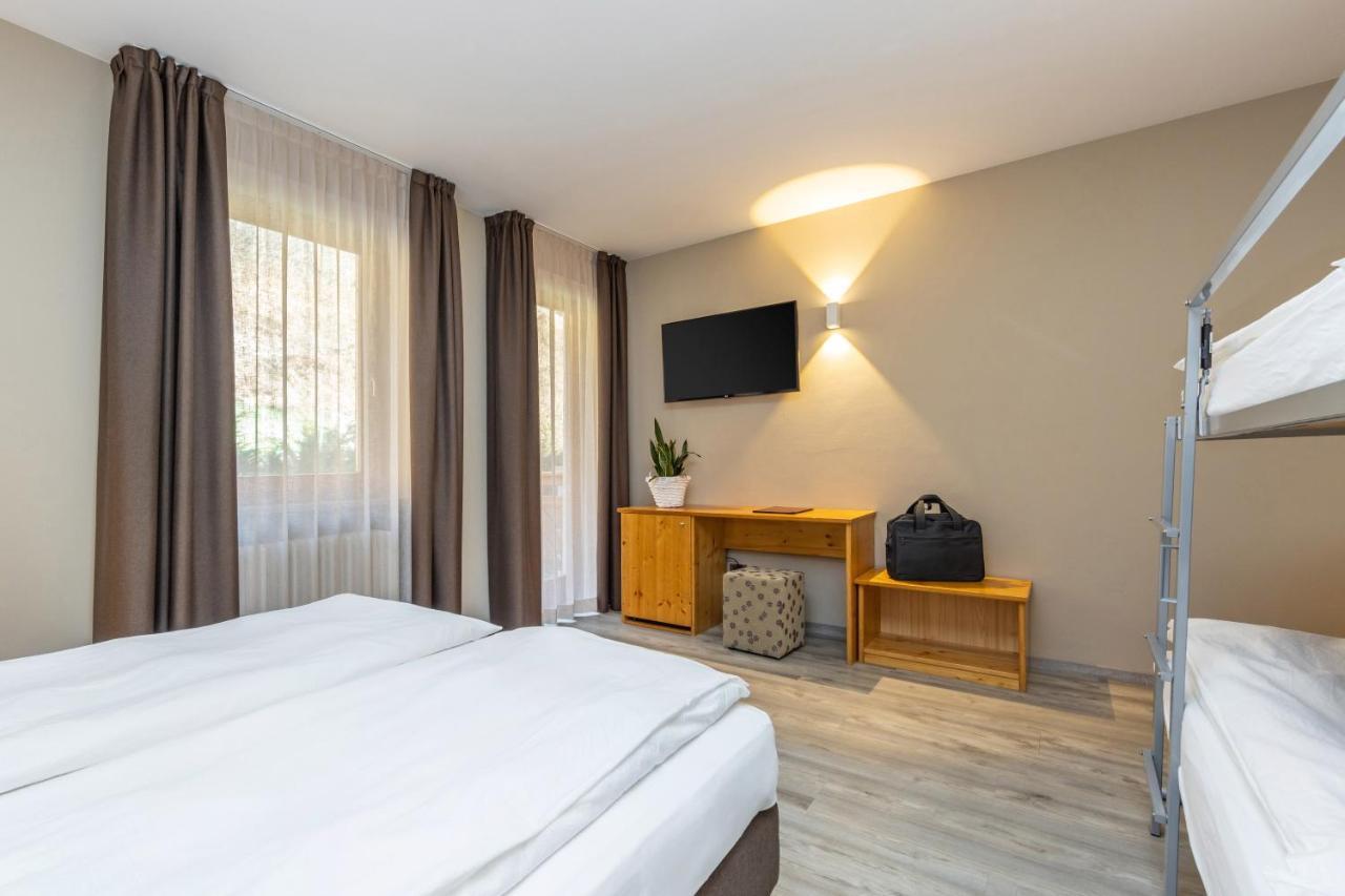 Hotel Vittoria - Ricarica L'Anima Dimaro Extérieur photo