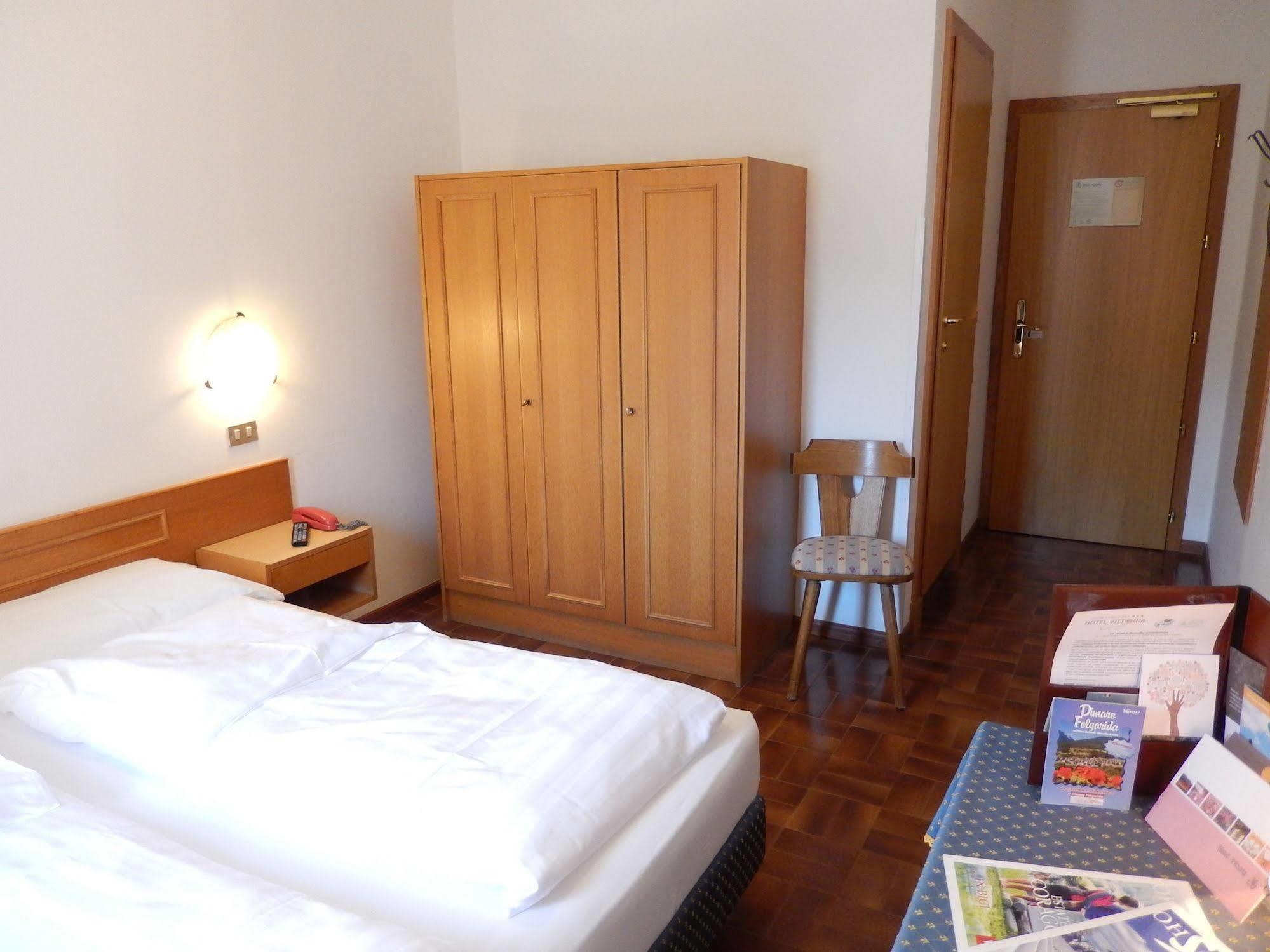 Hotel Vittoria - Ricarica L'Anima Dimaro Extérieur photo